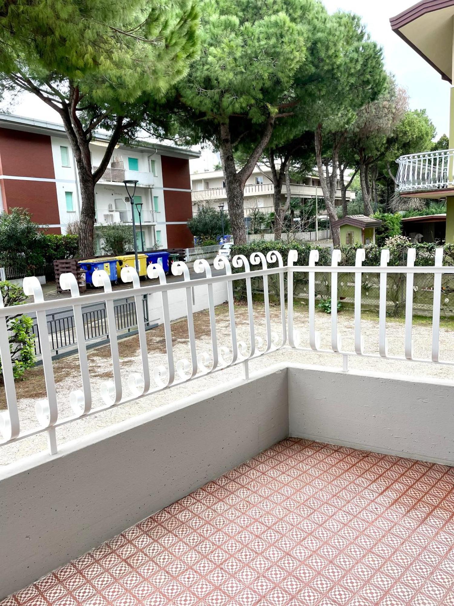 Condominio Mammole Lignano Sabbiadoro Esterno foto